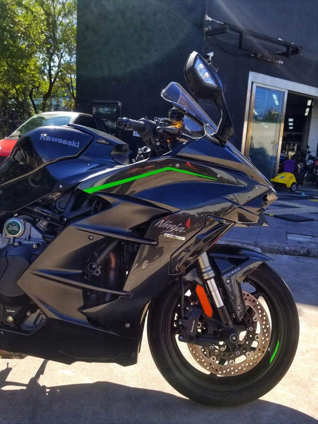 二手摩托车川崎 ninja h2 sx se